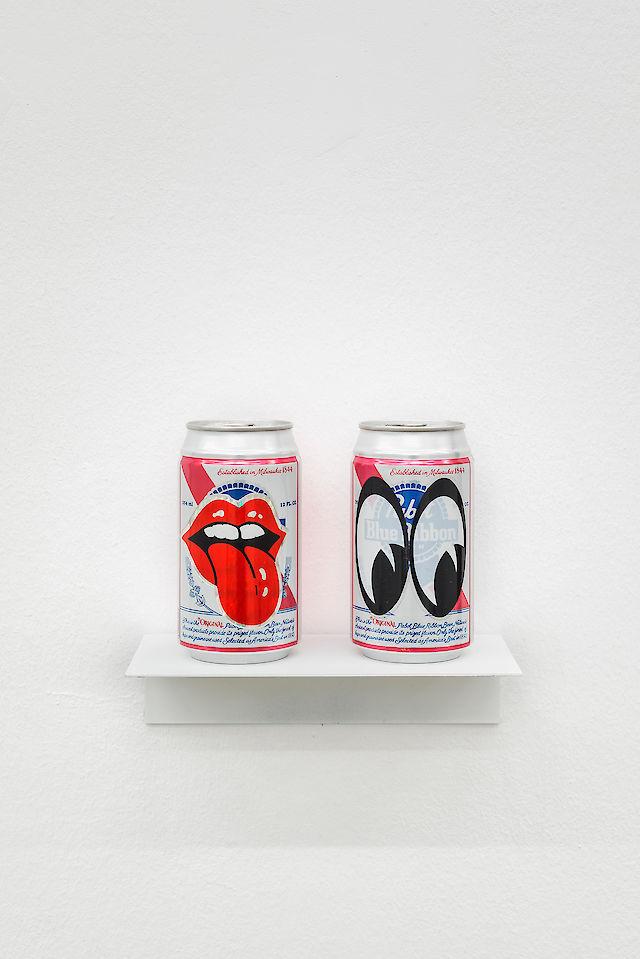 Pruitt &amp; Early, Sculpture for teenage boys, 1990/1995, Pabst beer cans with decals, 13&nbsp;×&nbsp;5 cm