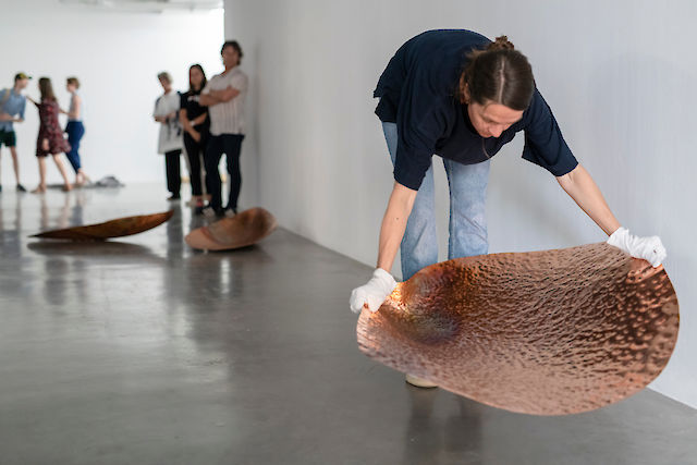 Marie Lund, installation view One Hour Long Exhibition (w. Chosil Kil), Le Plateau, Paris, 2018