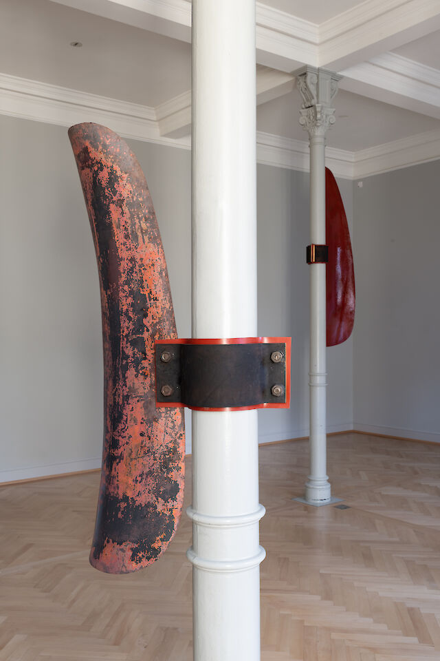 Marie Lund, installation view The Falling, Kunstmuseum St. Gallen, 2021, photo by Sebastian Stadler