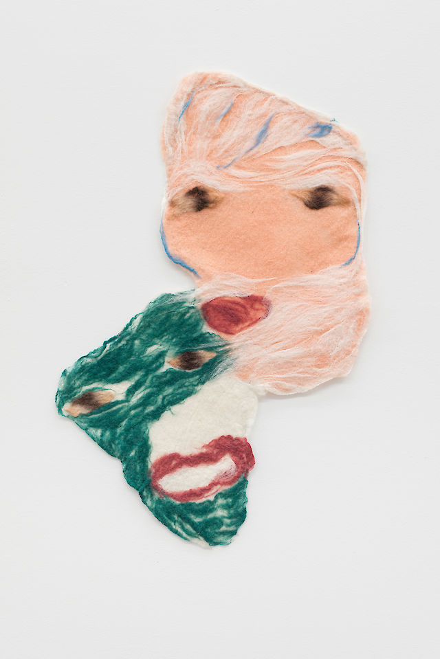 Miriam Visaczki, Double Bind, 2015, Felt, wire, 120&nbsp;×&nbsp;80 cm