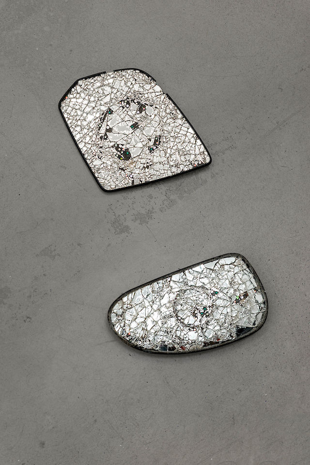 R. Lyon and Jessie Stead, Butt Model 167, 2015, Rear view mirrors, crystals, 21.6&nbsp;×&nbsp;33 cm