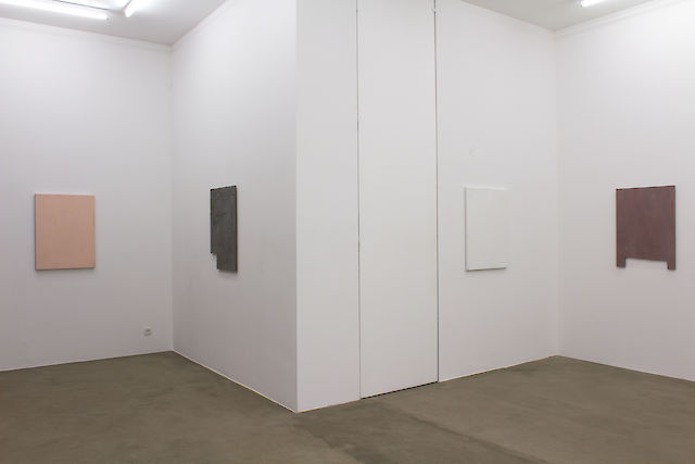 Thomas Kratz, installation view No Tracks No Traces, 2012