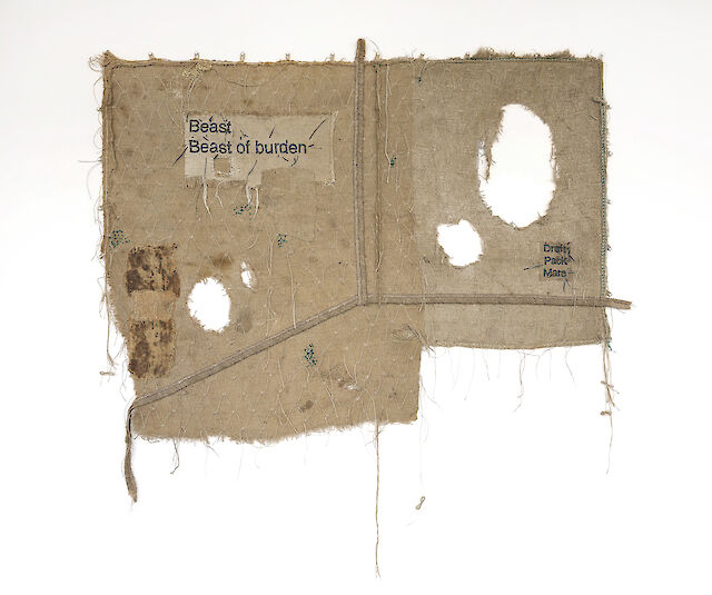 Birke Gorm, ulterior motives (work animal), 2021, jute, aluminium, polyprophylengarn, 110&nbsp;×&nbsp;170 cm, photo by Eva Kelety