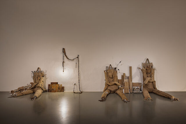 Birke Gorm, installation view dead stock, MAK Museum of Applied Arts, 2023, photo by Kun​st​-doku​men​ta​tion​.com