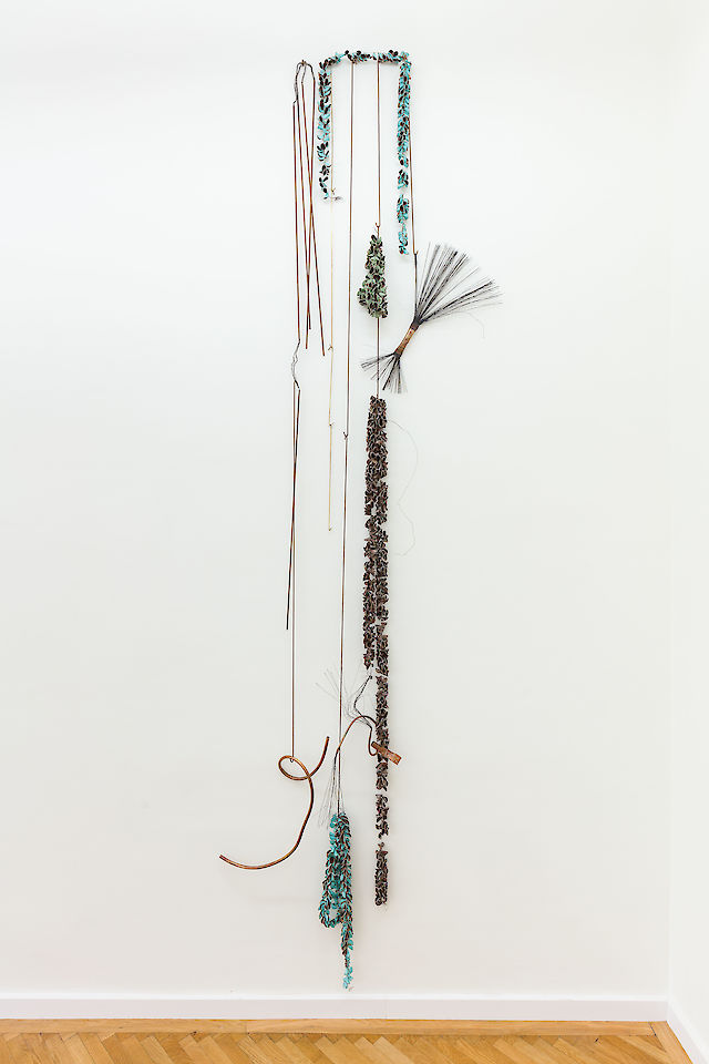 Iza Tarasewicz, In myriads, things cry out 6, 2018, Steel, copper, brass, 350 (height adjustable)&nbsp;×&nbsp;50&nbsp;×&nbsp;10 cm