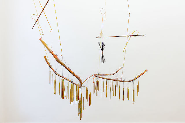 Iza Tarasewicz, In myriads, things cry out 8, 2018, Steel, copper, brass, 140&nbsp;×&nbsp;60 cm
Photos by kun​st​-doku​men​ta​tion​.com