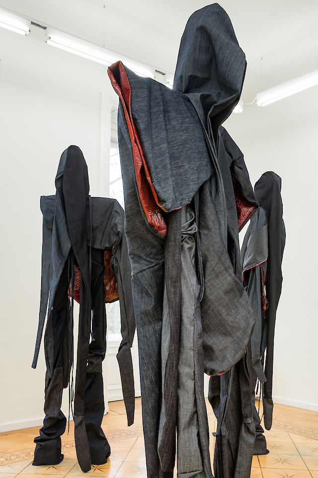Sandra Mujinga, installation view Seasonal Pulses, Croy Nielsen, Vienna, 2019