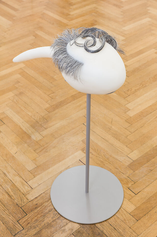 Marlie Mul, Give Us A Smile, 2021, Silicone and synthetic hair, 83&nbsp;×&nbsp;35&nbsp;×&nbsp;74 cm