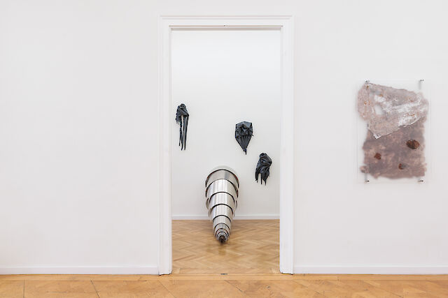 Sandra Mujinga, installation view Love Language, Croy Nielsen, Vienna, 2023