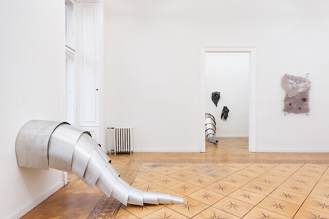 Sandra Mujinga, installation view Love Language, Croy Nielsen, Vienna, 2023
